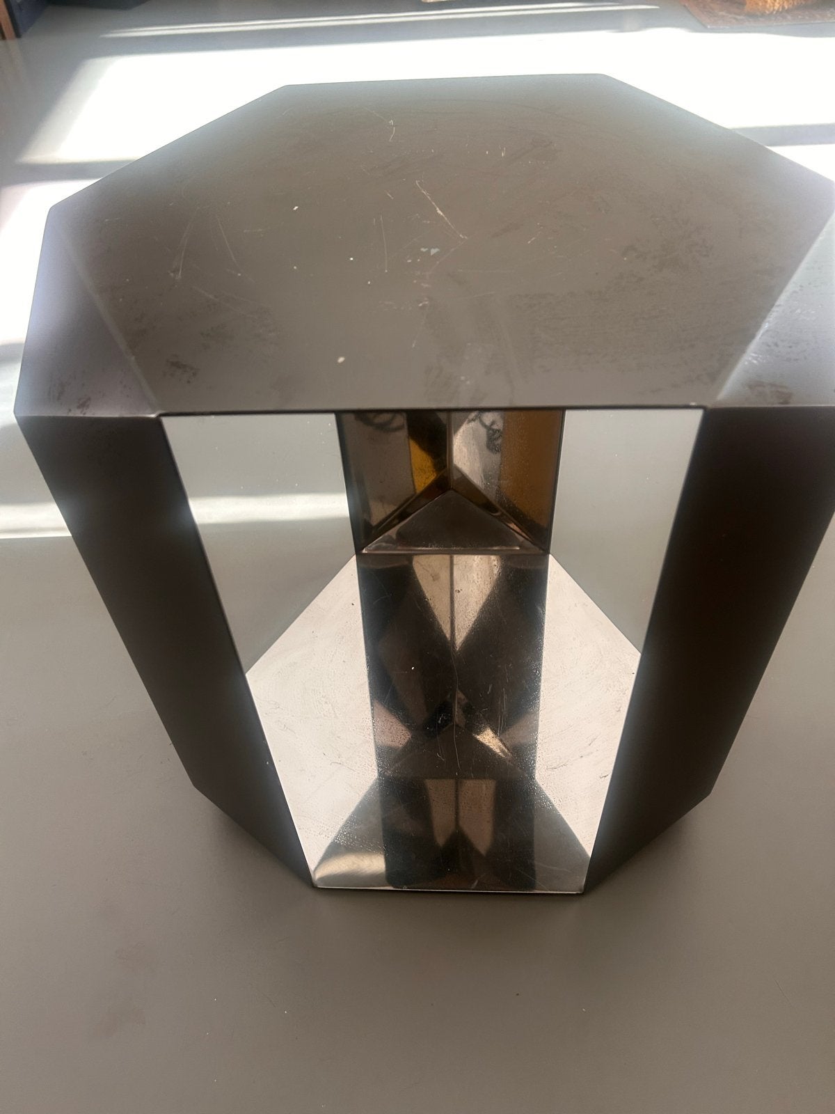 Rubelli Donghia Origami Bijzettafel - Roestvrij staal, Metaal of Aluminium, 55 tot 75 cm, Zo goed als nieuw, Overige vormen