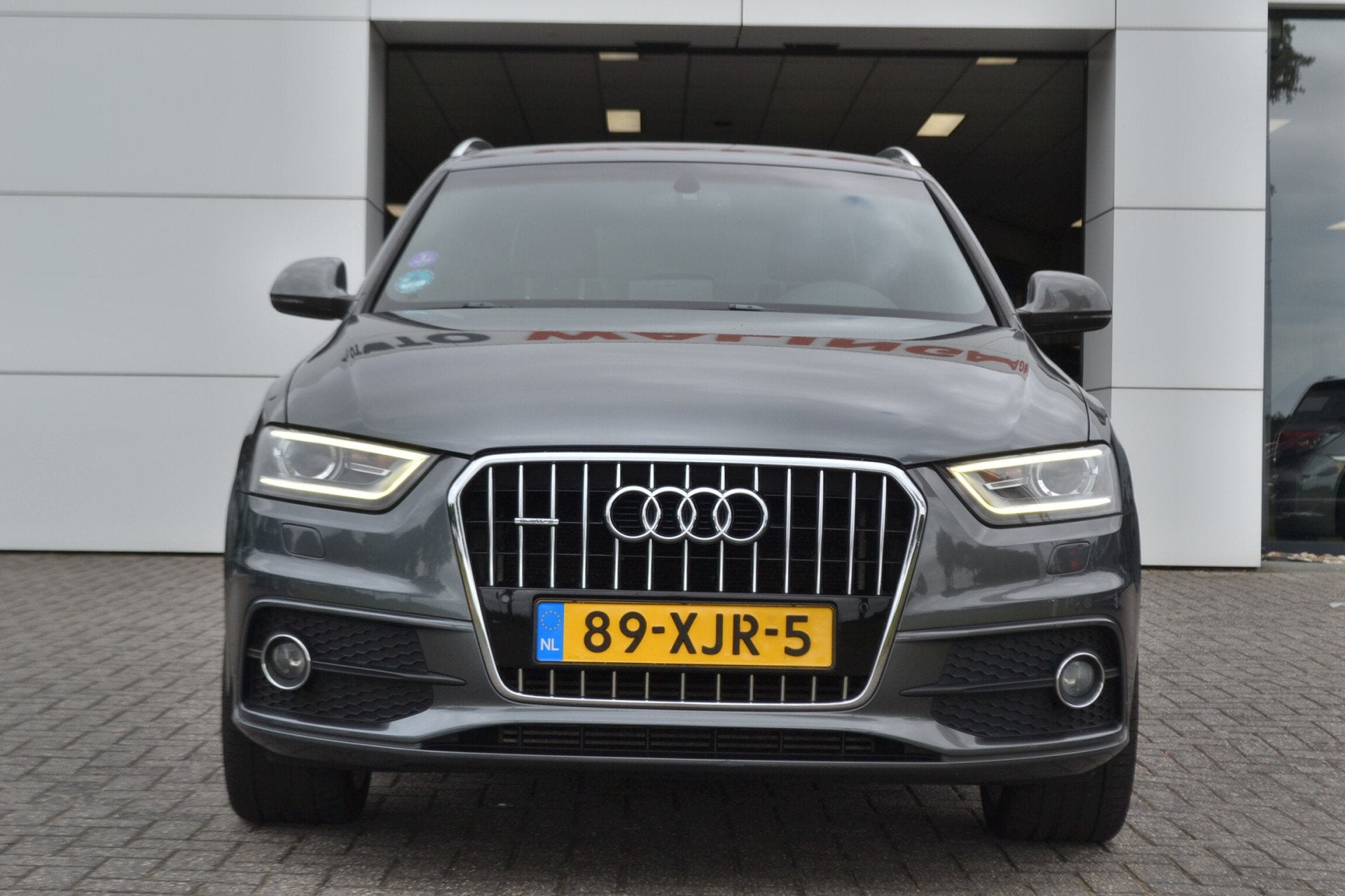Audi Q3 2.0 TFSI quattro S- Line | Trekhaak 2000kg | Dealer, Euro 5, Gebruikt, Zwart, 4 cilinders