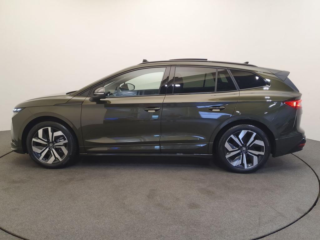 Skoda Enyaq 85 Sportline 82 kWh 286pk Wegklapbare trekhaak,, Auto's, Skoda, Automaat, 12 maanden, Achterwielaandrijving, Zwart