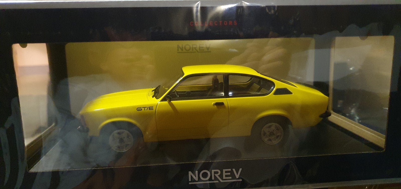 Norev 1/18 Opel Kadett C coupe GT/E geel 1977, Ophalen of Verzenden, Zo goed als nieuw, Auto, Norev