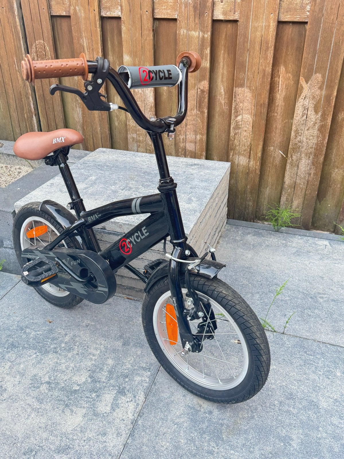 2Cycle BMX kinderfiets - Zwart, 14 inch, Ophalen, Gebruikt, Velgrem, Minder dan 16 inch