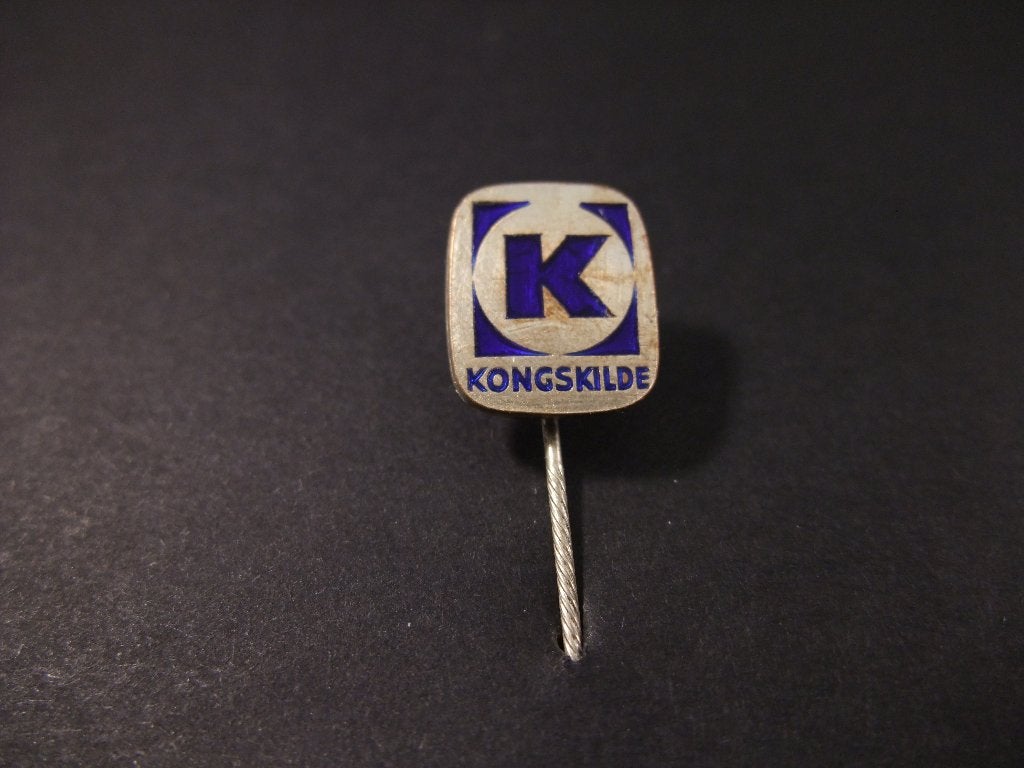 Kongskilde landbouwmachines Denemarken emaille speld, Verzamelen, Speldjes, Pins en Buttons, Ophalen of Verzenden, Gebruikt, Overige onderwerpen