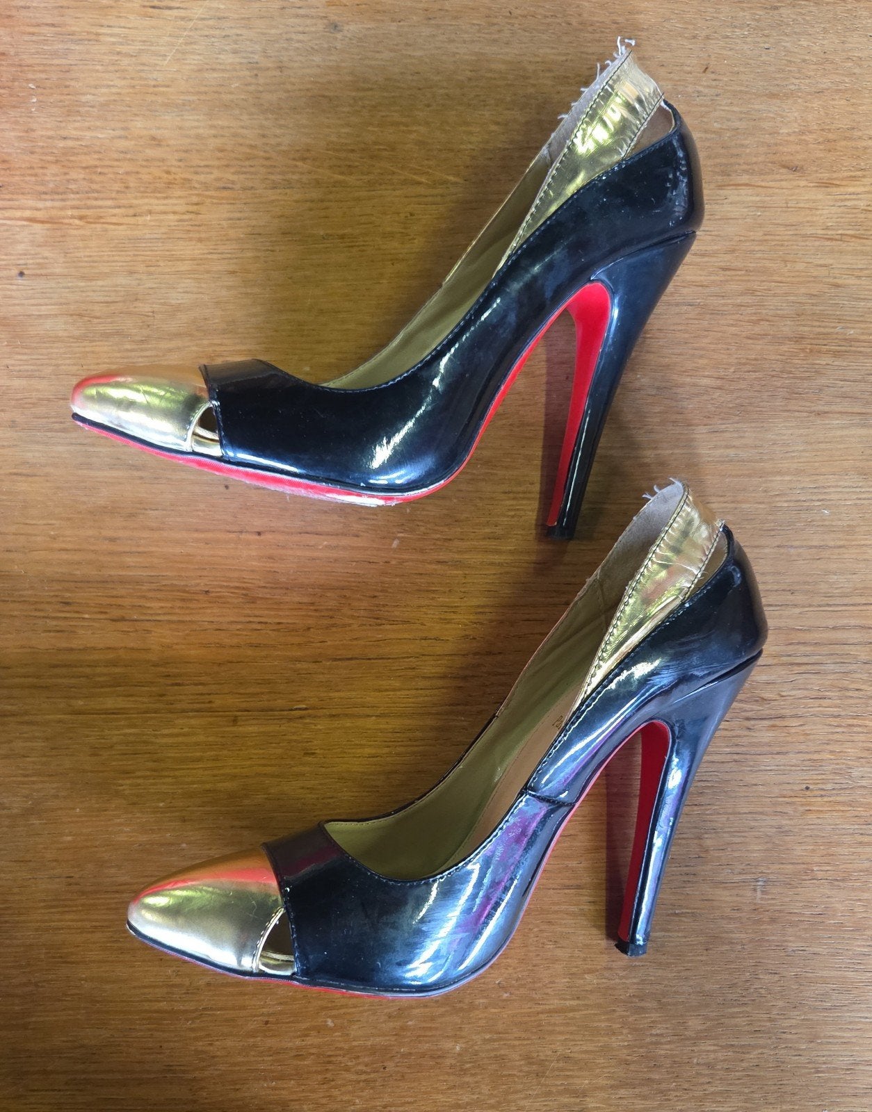 Christian Louboutin pumps maat 39, Pumps, Ophalen of Verzenden, X, Gedragen