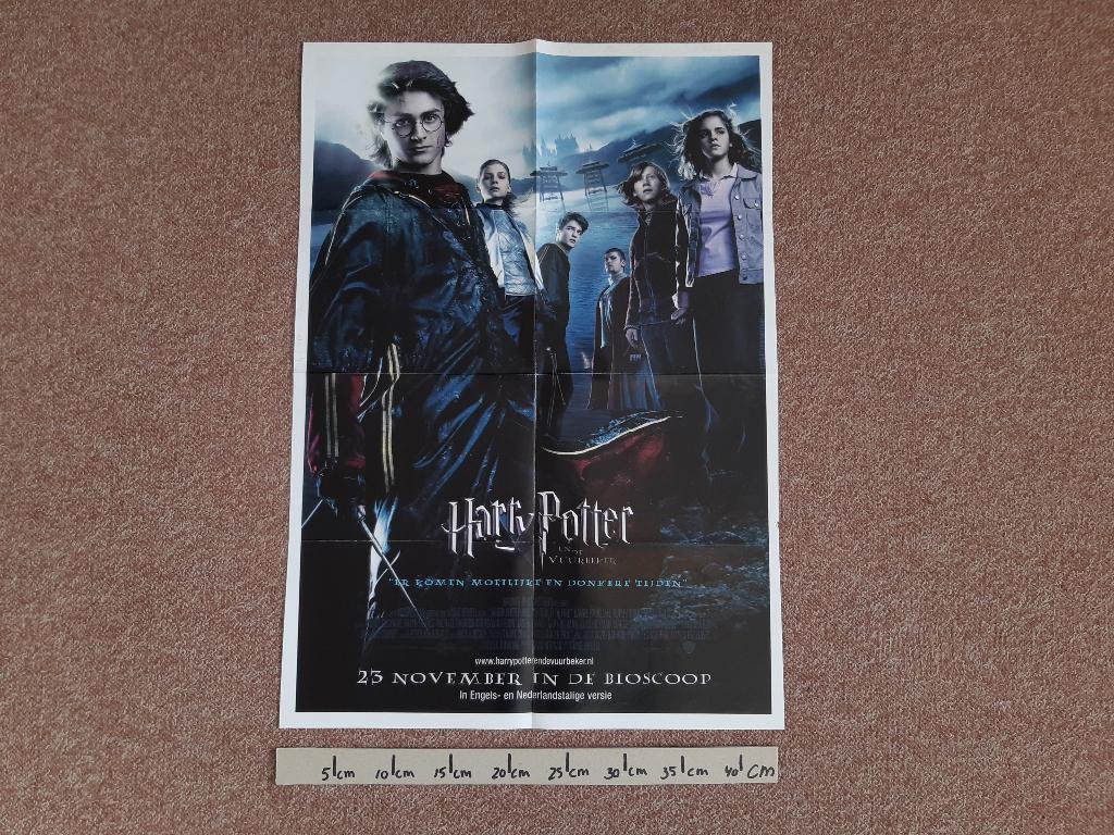Poster Film Harry Potter en de Vuurbeker A2 Black Eyed Peas, Ophalen of Verzenden, Zo goed als nieuw, Boek of Poster