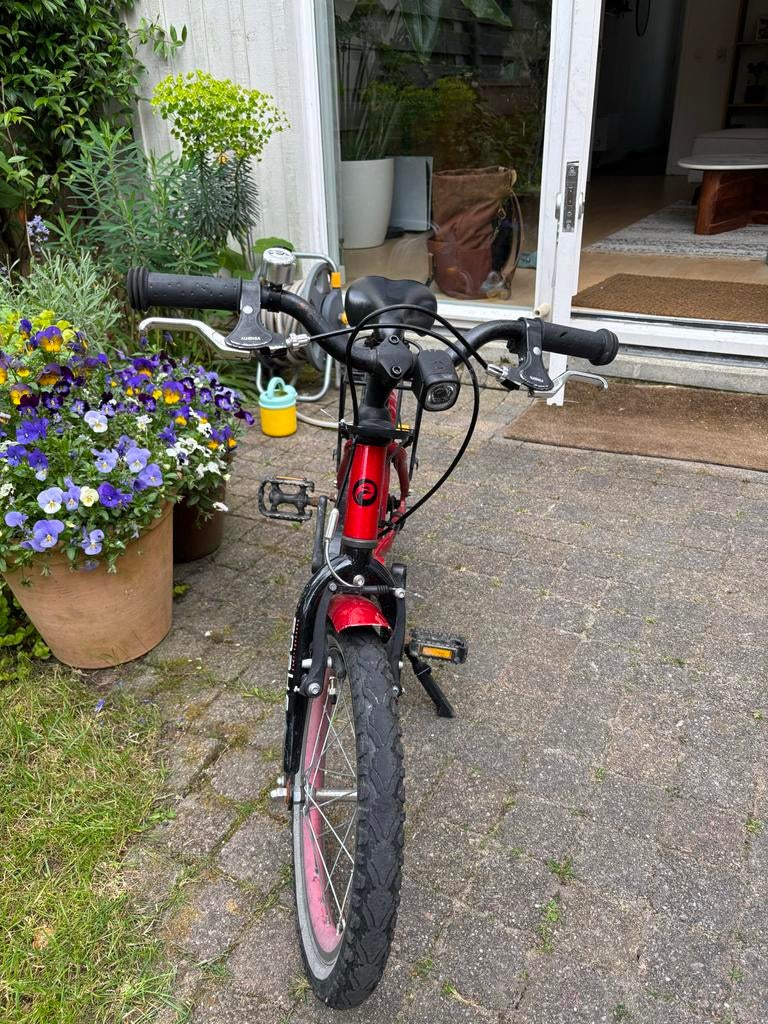 Rode 16inch Batavus Snake kinderfiets met bagagedrager, Fietsen en Brommers, Fietsen | Kinderfietsjes, Ophalen, Zo goed als nieuw