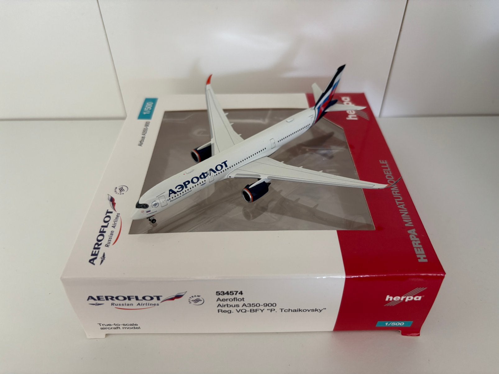 Herpa 534574 Aeroflot Airbus A350-900 1:500, Ophalen of Verzenden, Zo goed als nieuw, Schaalmodel