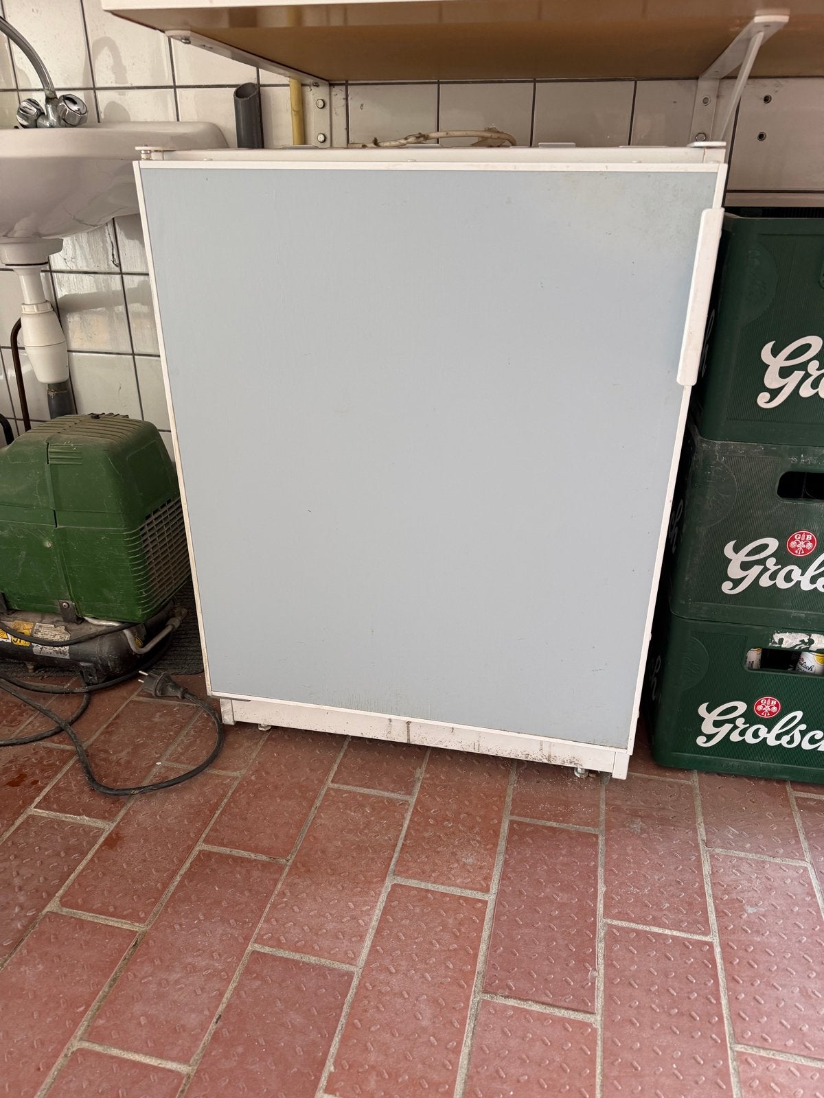 Tafelmodel koelkast, ideaal voor studentenkamer!, Ophalen, Minder dan 85 cm, Minder dan 75 liter, 45 tot 60 cm
