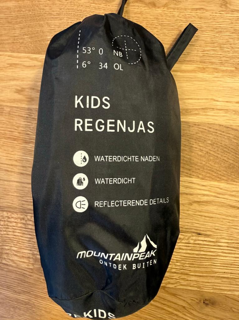 Nieuwe regenjas van mountain peak. Nooit gedragen, Ophalen of Verzenden, Nieuw, Jongen of Meisje, Jas