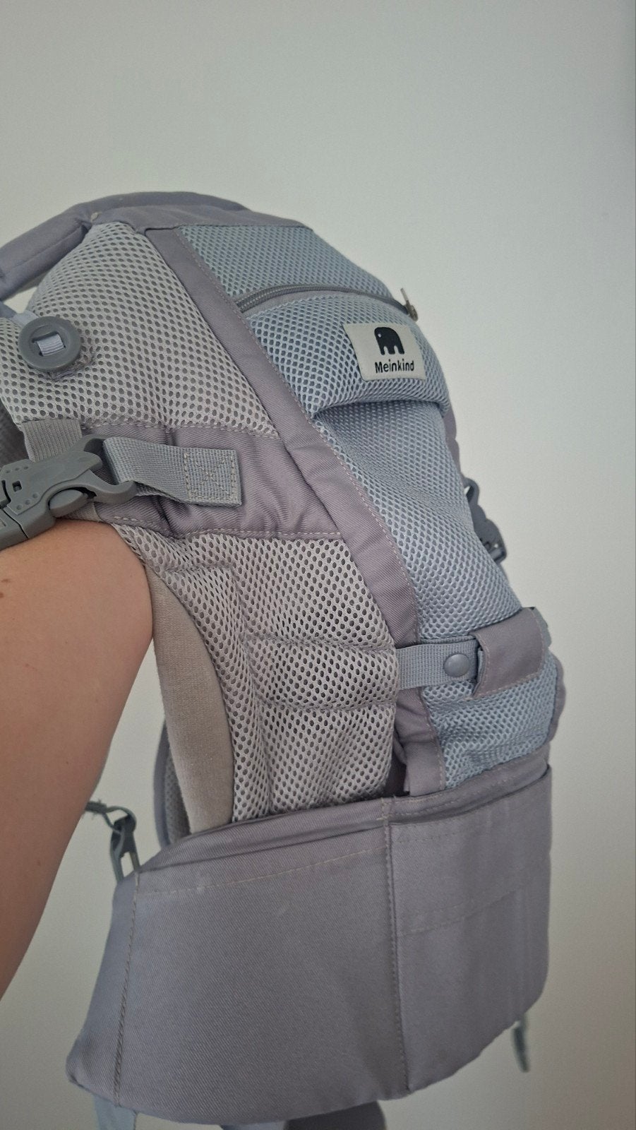 MeinKind Draagzak - Ergonomisch en Comfortabel, Buik of Rug, Zo goed als nieuw, Draagzak, Ophalen