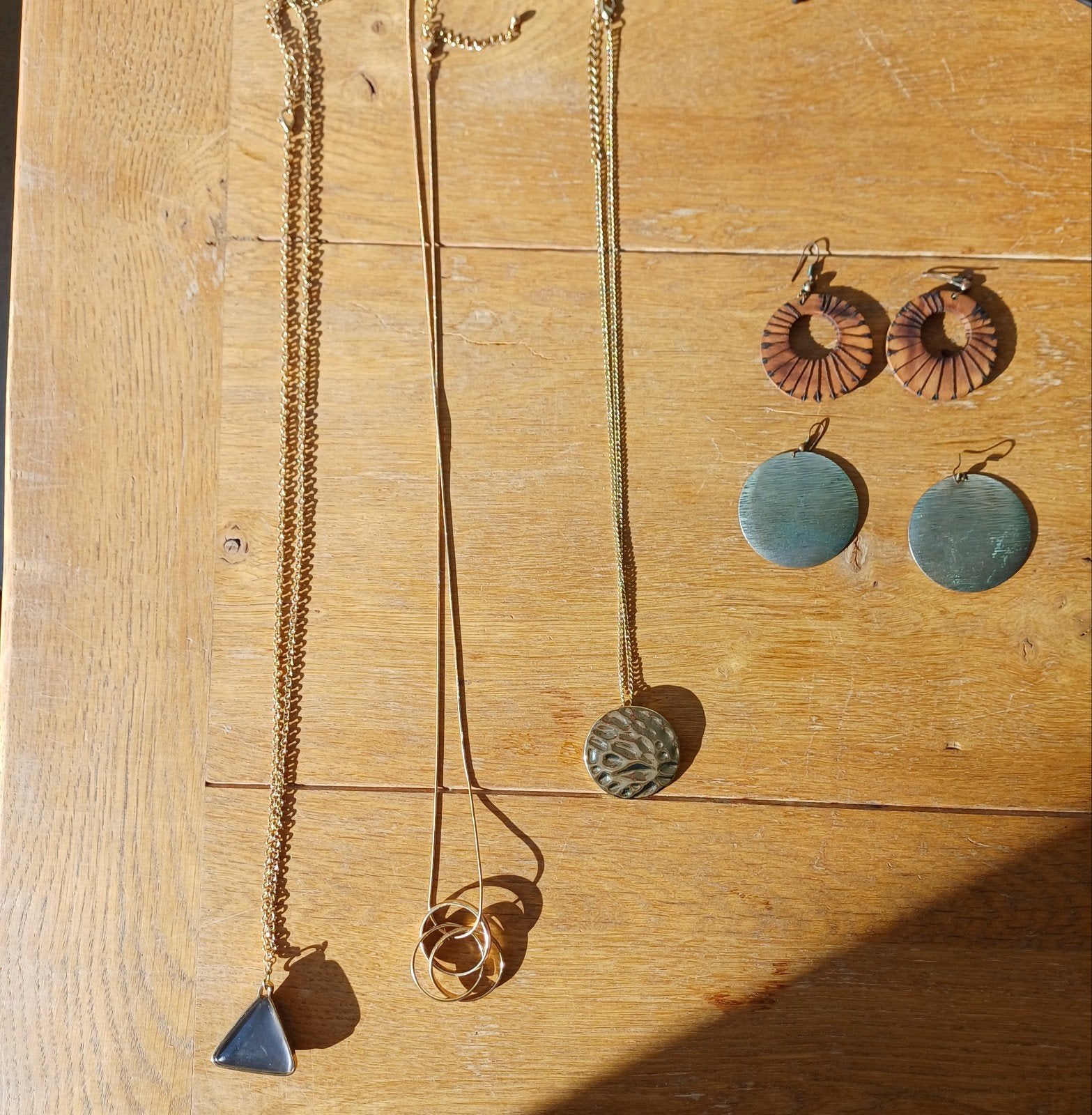 Sieraden;  kettingen en oorbellen, Gebruikt, Ophalen of Verzenden, Goud, Overige materialen