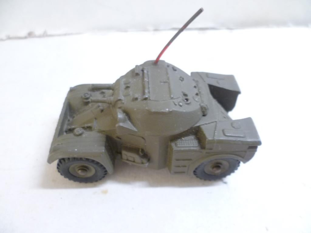 Dinky Toys 814 France 1963 AML Panhard Pantserwagen militair, Ophalen of Verzenden, Gebruikt, Auto, Dinky Toys