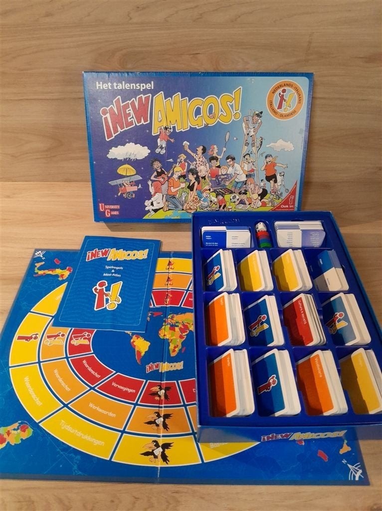 New Amigos - Het talenspel - Italiaans - Nederlands - s5869, Hobby en Vrije tijd, Gezelschapsspellen | Bordspellen, Verzenden