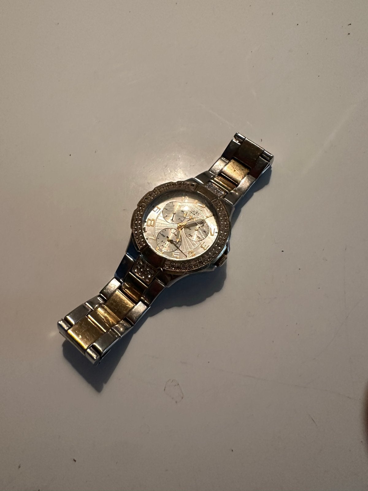 Guess Horloge met Strass - Zilver/Goud, Gebruikt, Staal, Guess, Polshorloge