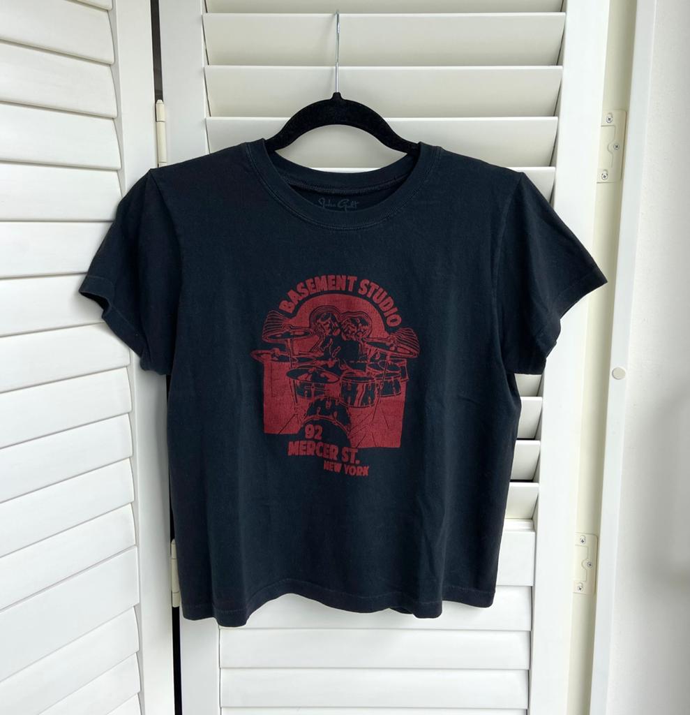 Brandy Melville t-shirt, Zwart, Ophalen of Verzenden, Zo goed als nieuw, Korte mouw