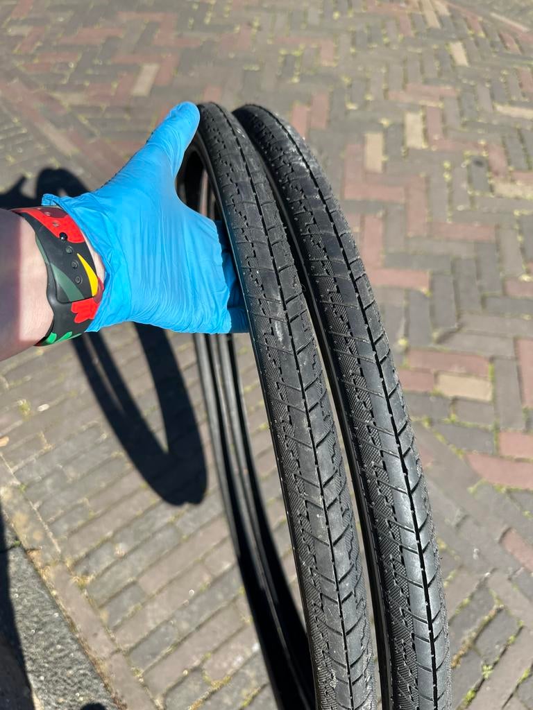 2 x Hema Anti-Lek Fietsbanden 28 inch (700x35B), Band, Nieuw, Ophalen of Verzenden, Rubber