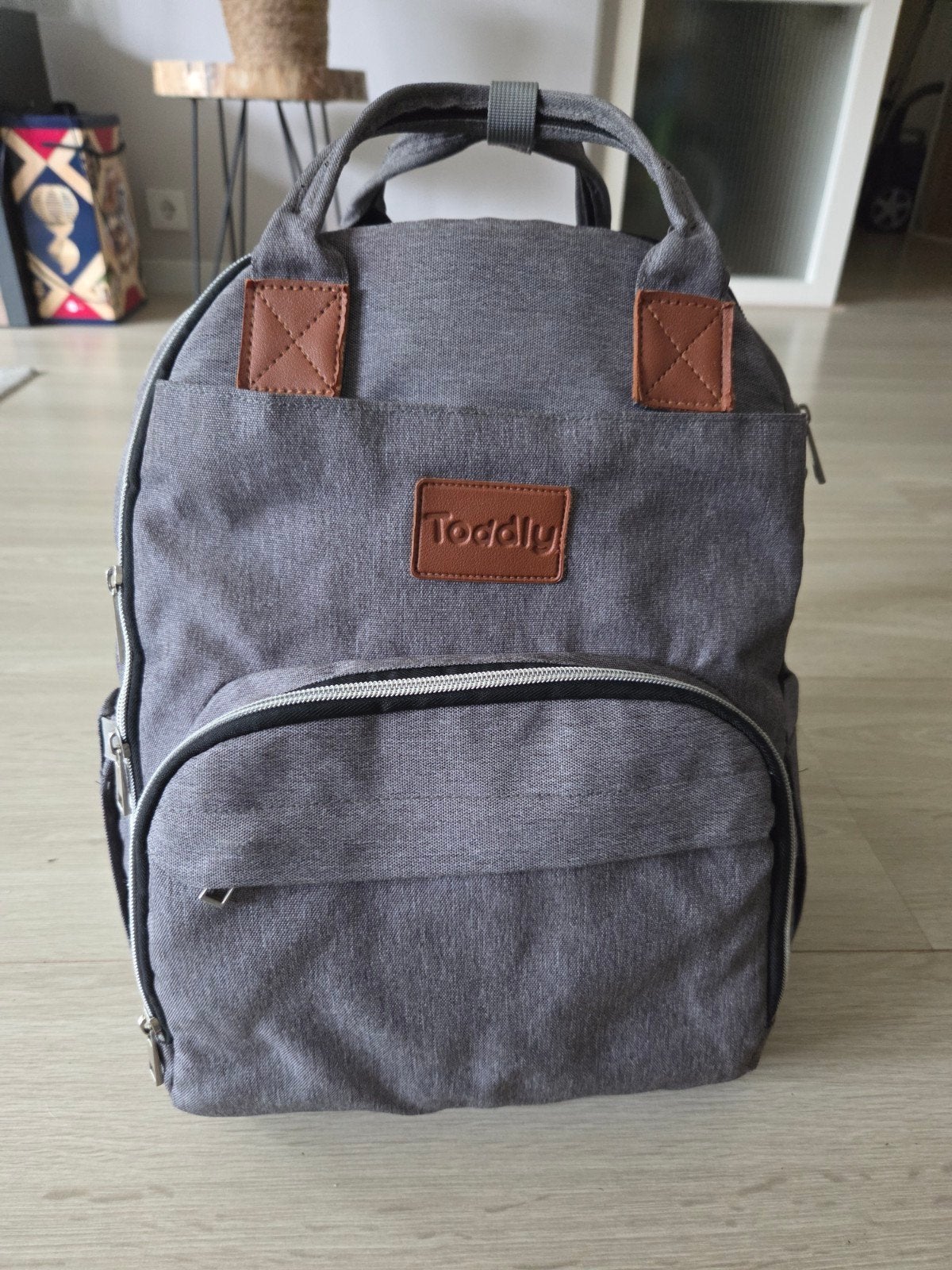 Luiertas (rugzak), Kinderen en Baby's, Luiertassen, Ophalen of Verzenden, Rugzak, Flessenhouder, Grijs