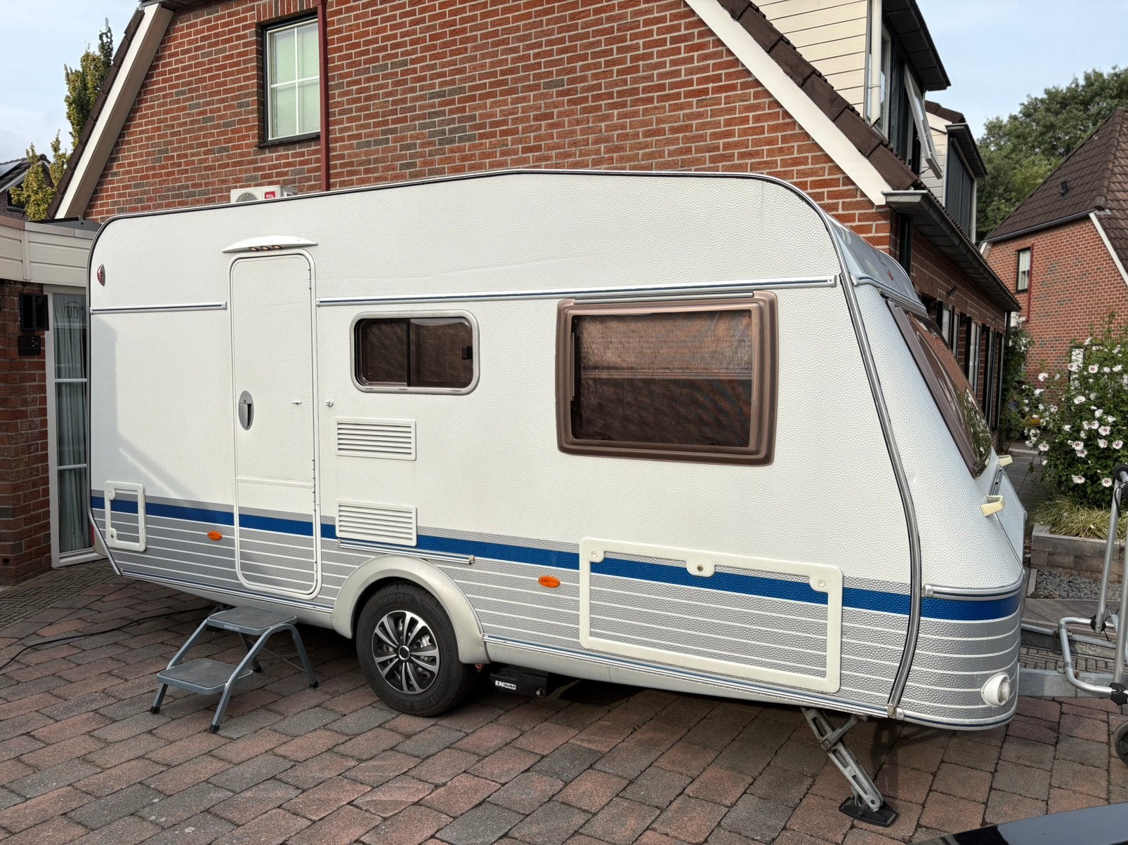 T.E.C. Travelking uit 2006, T.E.C., Treinzit, Particulier, 4 tot 5 meter