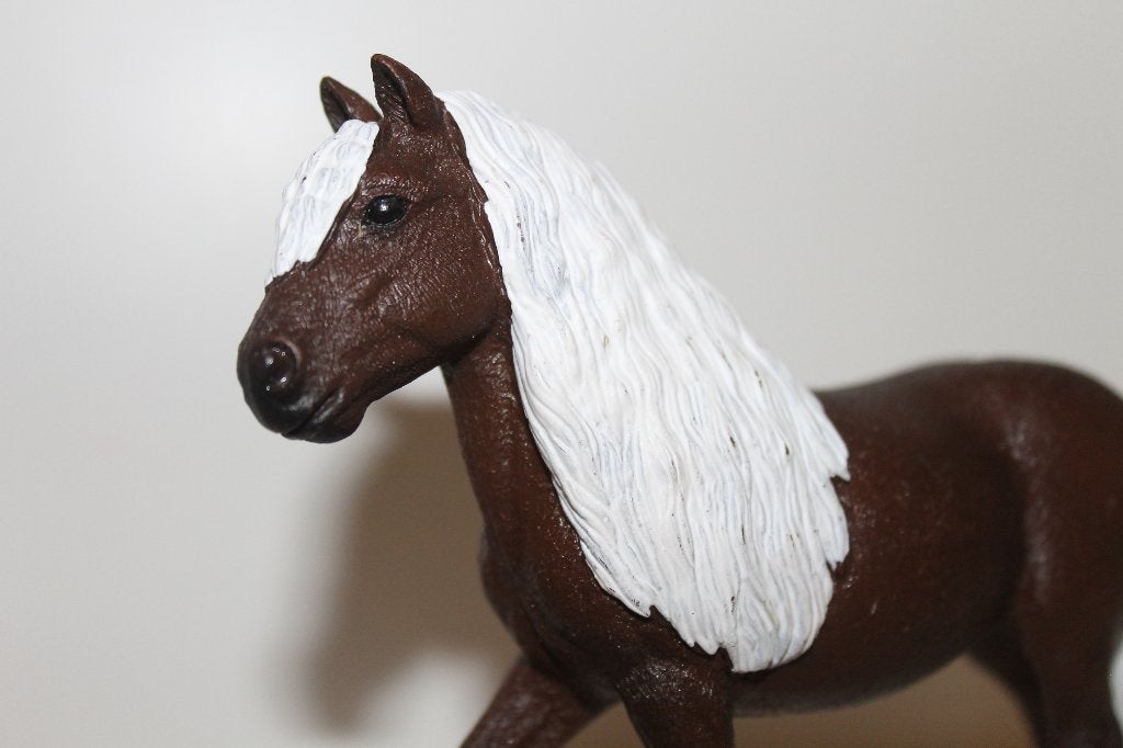 Schleich Schwarzwälder paard 13898, Ophalen of Verzenden, Zo goed als nieuw, Dier