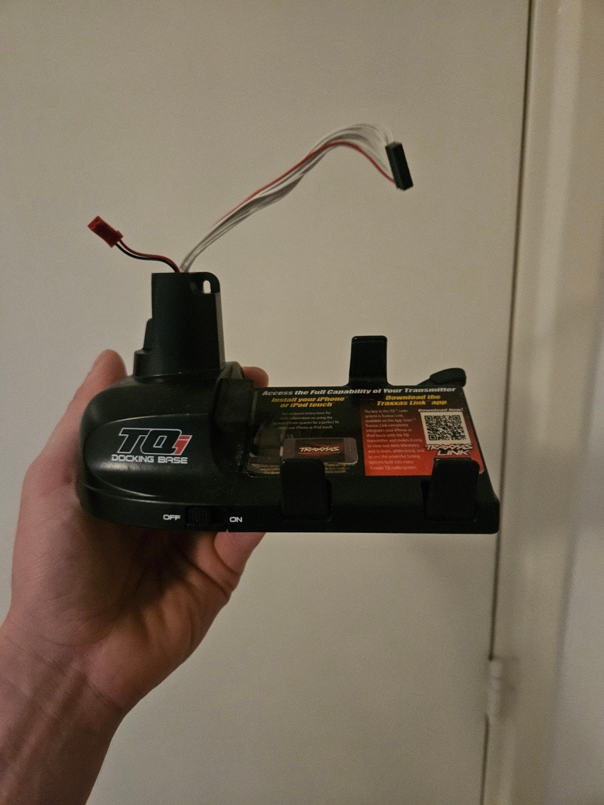 Traxxas TQi Docking Base voor zenders, Ophalen of Verzenden, Gebruikt, Overige schalen, Onderdeel