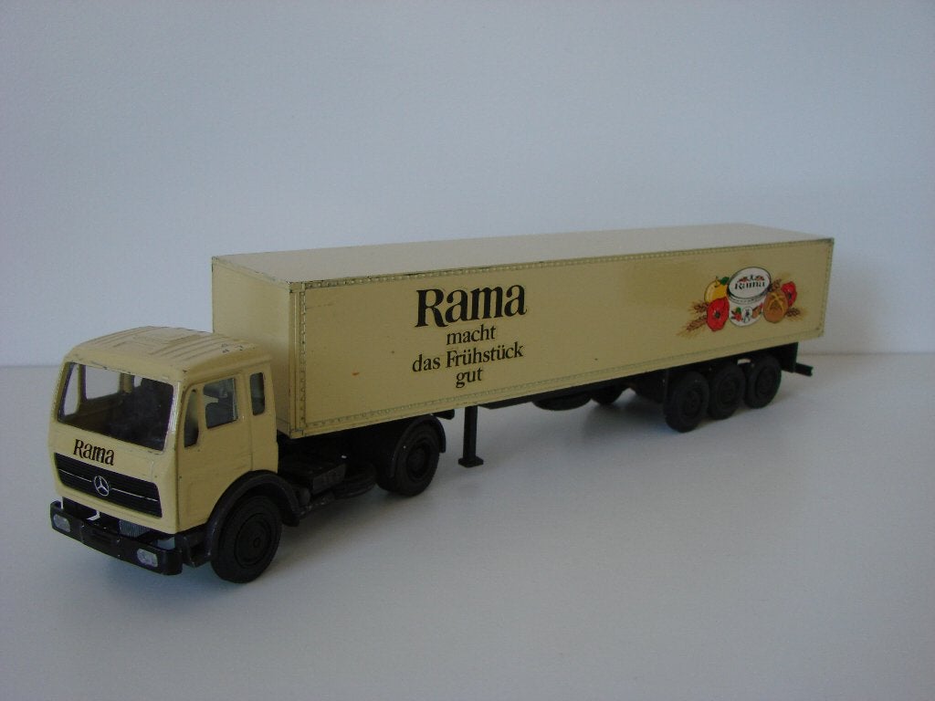 Conrad Mercedes-Benz NG Rama trekker oplegger combi, Ophalen of Verzenden, Gebruikt, Bus of Vrachtwagen, Conrad