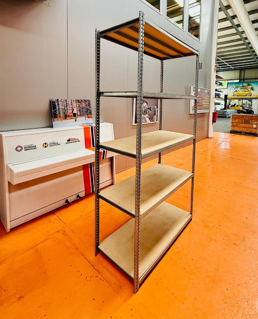 Gebruikt legbordstelling magazijnstelling €48per sectie 5niv