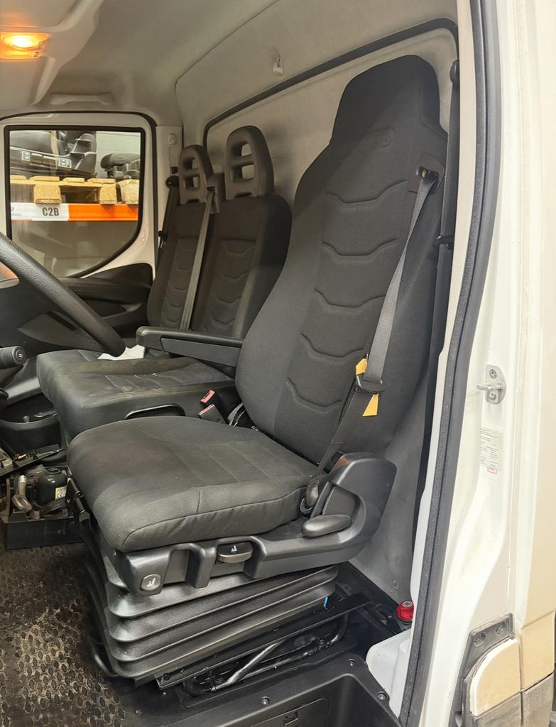 Lucht geveerde Iveco stoel voor daily BE, Auto-onderdelen, Interieur en Bekleding, Ophalen of Verzenden, Nieuw