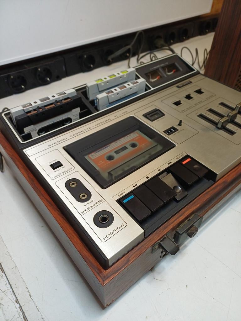 Sony TC-133CS Stereo Cassette Recorder met Speakers, Ophalen of Verzenden, Sony
