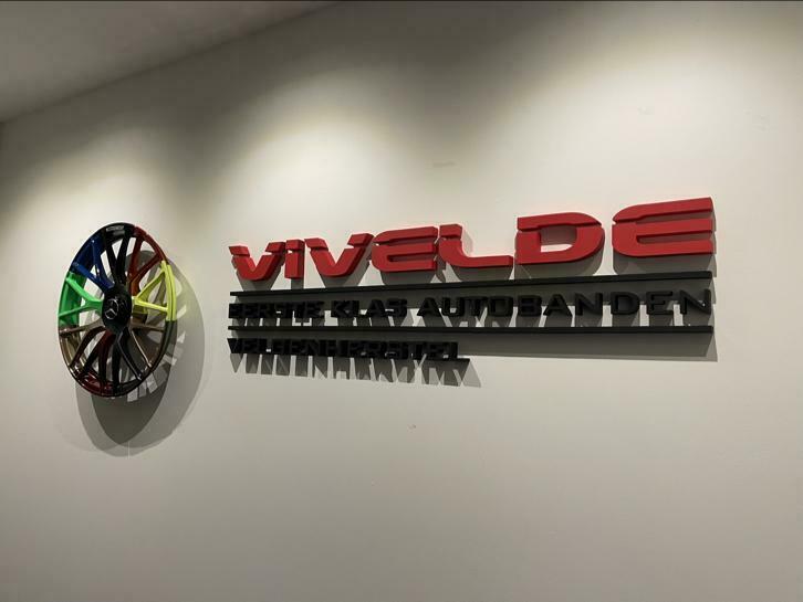 Vivelde Velgen Herstel Poedercoaten CNC Afdraaien Richten, Ophalen of Verzenden, Velg(en)