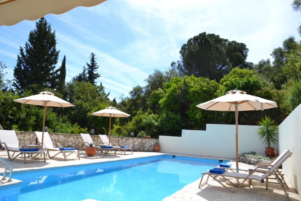 LAST MINUTE! 6 persoons villa in Greece met verwarmd zwembad, Vakantie, Vakantiehuizen | Griekenland, Wasmachine, Landelijk, Aan zee