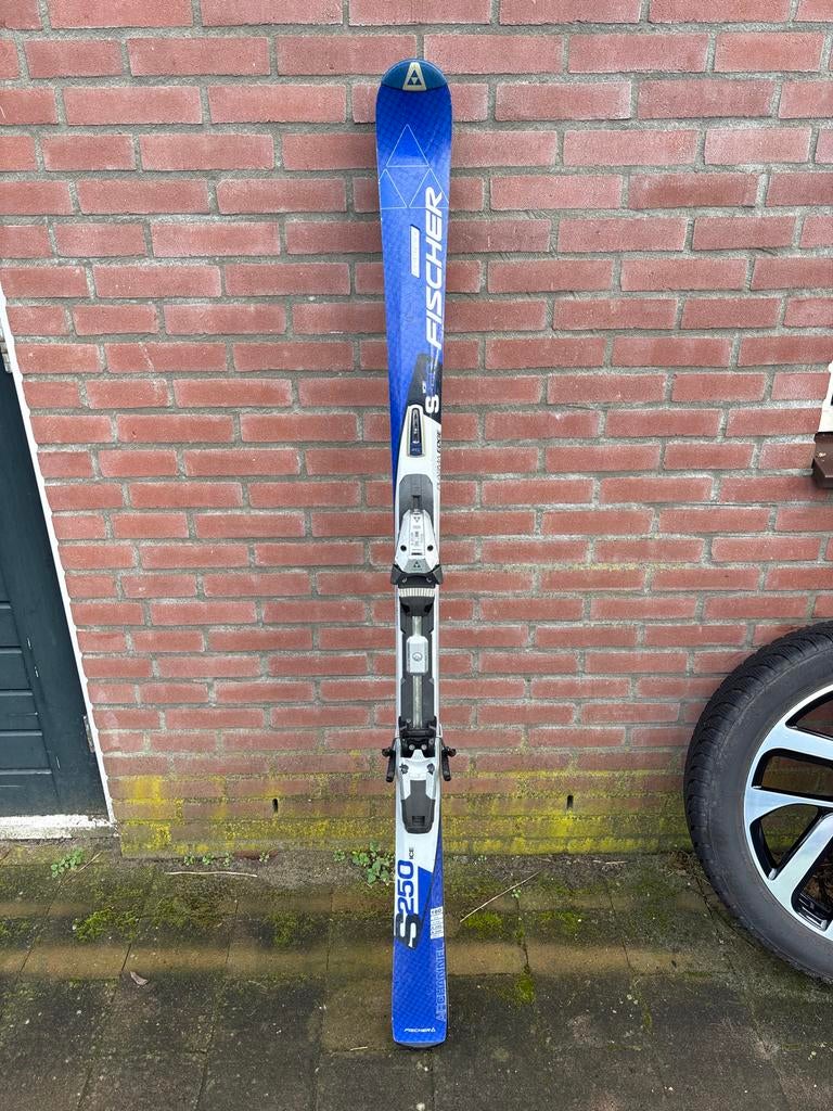 Fischer Ski's 160cm - Goed Onderhouden, Sport en Fitness, Skiën en Langlaufen, Ophalen, 140 tot 160 cm, Carve, Skiën