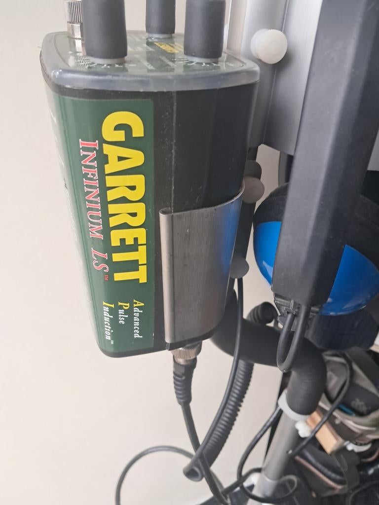 2 Garrett metaaldetectors, Hobby en Vrije tijd, Metaaldetectors, Ophalen, Garrett, Gebruikt, Meer dan 30 cm