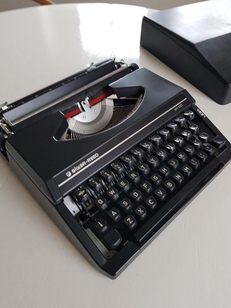 typemachine Silver Reed Japan typewriter, Diversen, Typemachines, Ophalen of Verzenden