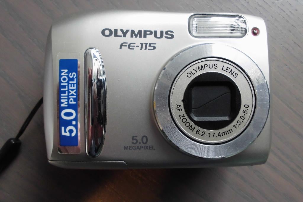 Olympus FE 115 5.0 megapixel, Ophalen of Verzenden, Zo goed als nieuw, 5 Megapixel, Olympus