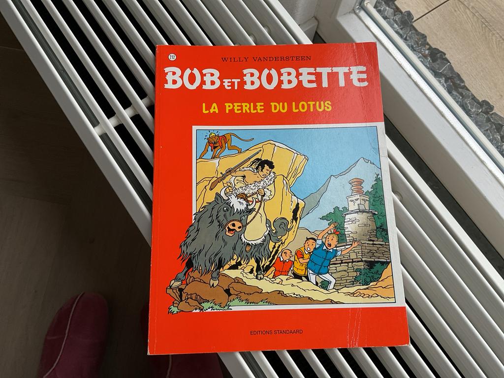 Bob et Bobette - La Perle du Lotus- Suske en Wiske Frans, Boeken, Eén stripboek, Ophalen of Verzenden, Zo goed als nieuw