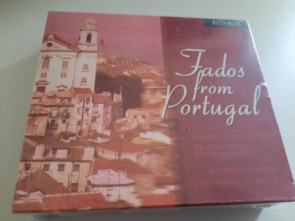 3 cd box  Fados from Portugal  ( sealed  ), Ophalen of Verzenden, Nieuw in verpakking, Europees, Boxset