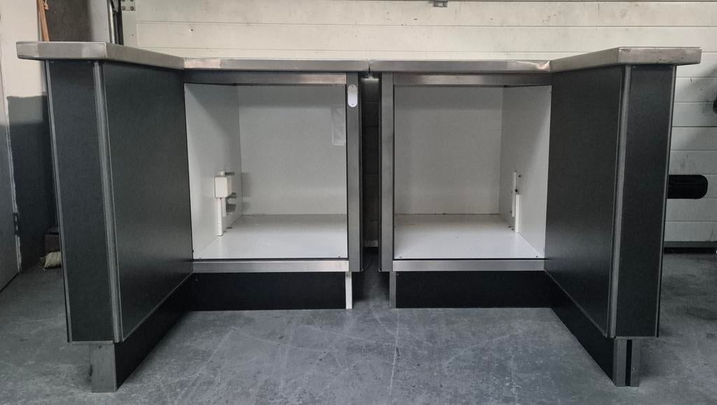 Modulaire balie – 2 L-vorm met RVS blad (U-opstelling), Ophalen, Gebruikt, Meubilair