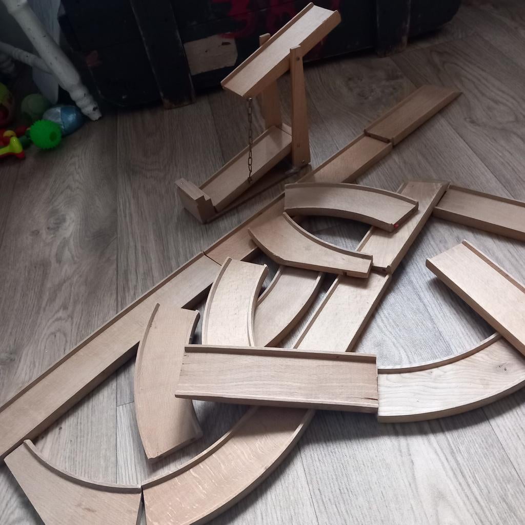 Vintage Houten Treinbaan - 35+ jaar oud, Ophalen of Verzenden, Gebruikt, Overige typen