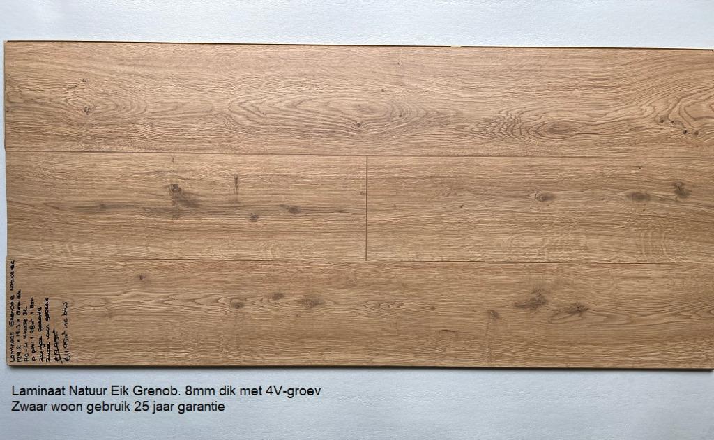 Laminaat Natural Oak 8mm dik 4V-groev €11,95m2 inc.btw, 75 m² of meer, Ophalen of Verzenden, Laminaat vloer natuur eiken, Laminaat