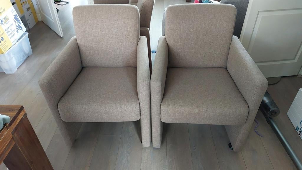 4 eettafel stoelen living collection van middelink, Ophalen, Gebruikt, Bruin, Vier