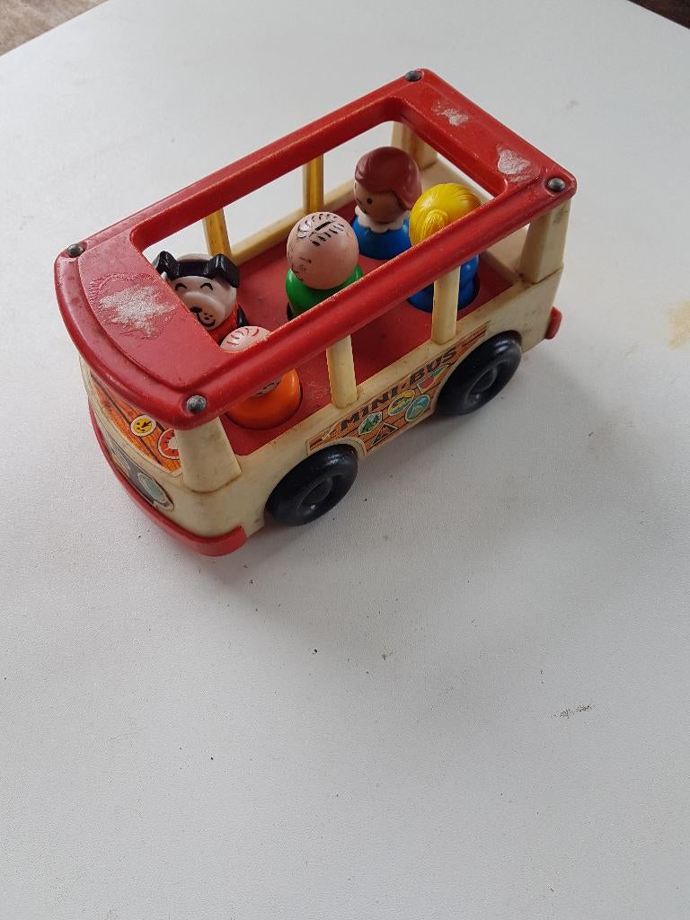 fisher price bus fp141 met 5 poppetjes, Ophalen of Verzenden, Gebruikt