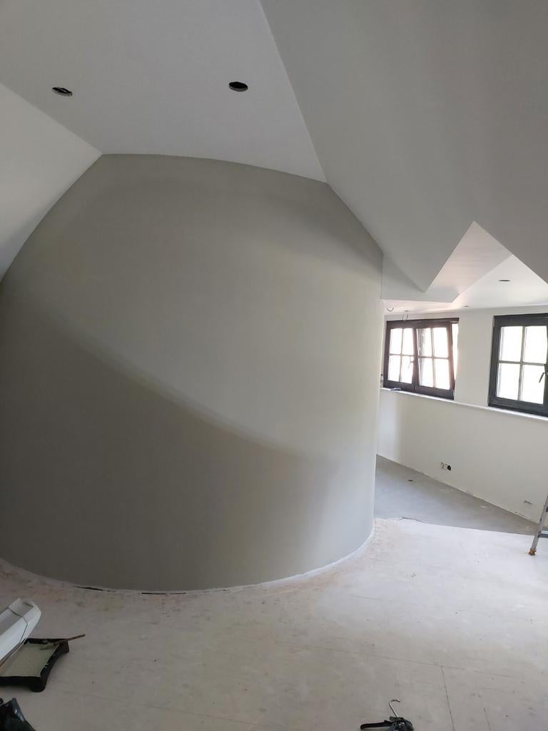 Schilder aangeboden, Diensten en Vakmensen, Schilders en Behangers, Binnenschilderwerk, Buitenschilderwerk