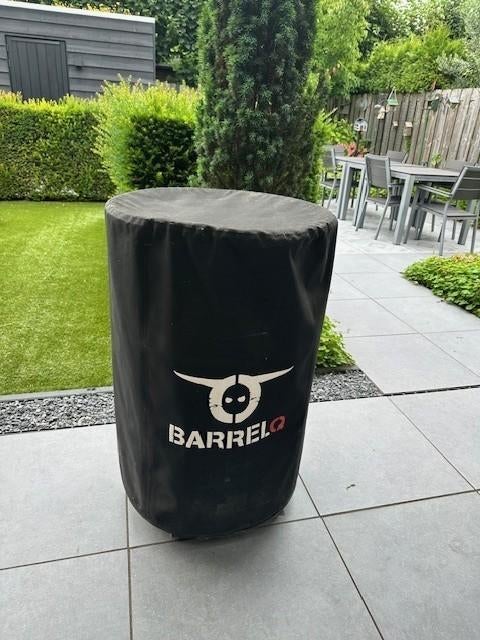 Olievat BBQ 200l met hoes, Tuin en Terras, Ophalen, Gebruikt, BarrelQ, Met accessoires
