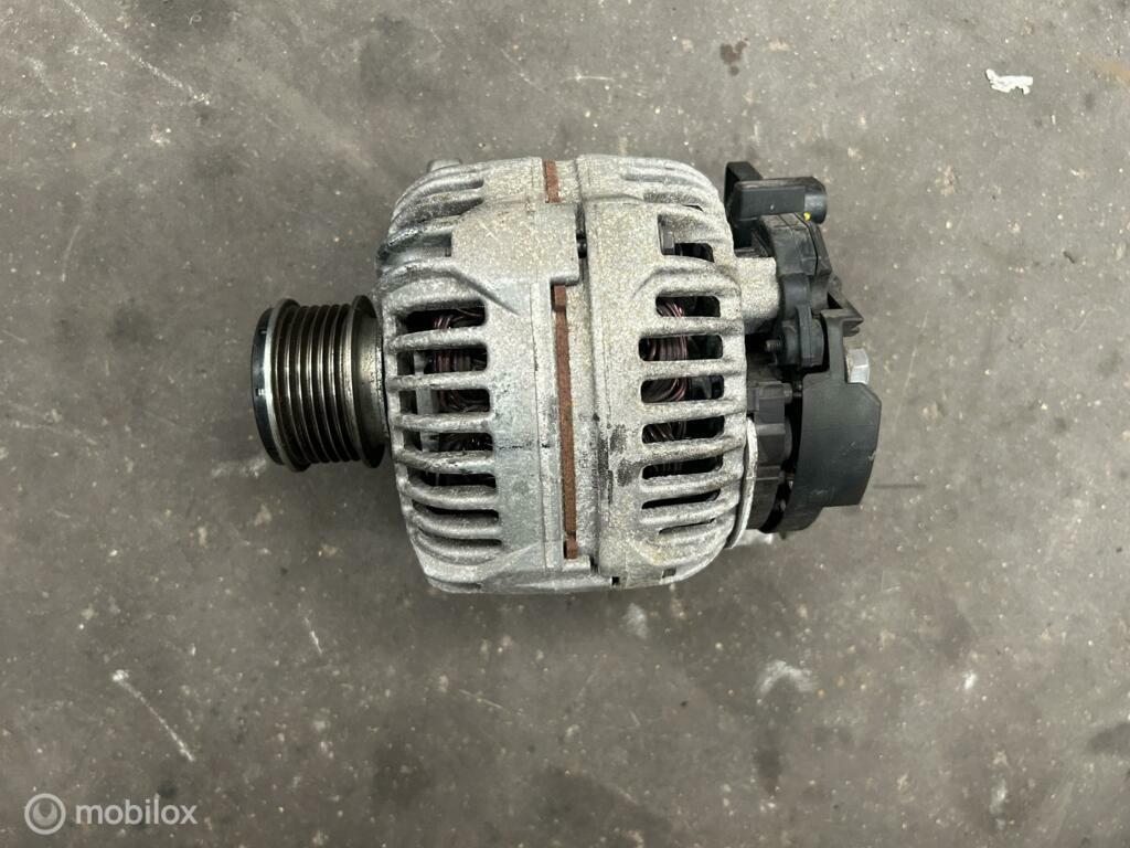 Dynamo Seat Ibiza 6J 1.6 TDI ('08-'17) 06F903023F, Auto-onderdelen, Ophalen of Verzenden, Gebruikt, Seat