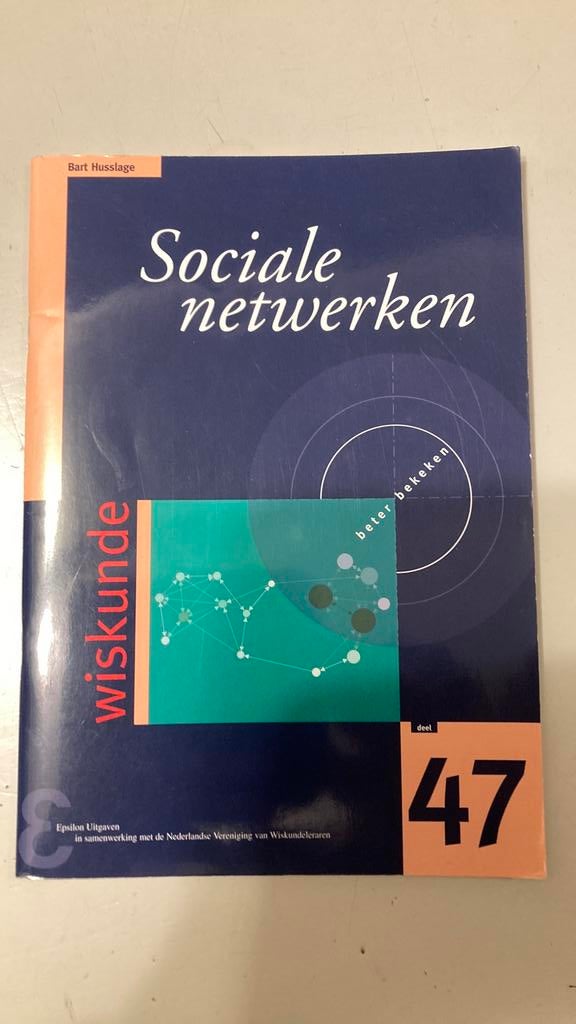 Bart Husslage - Sociale netwerken, Ophalen of Verzenden, Zo goed als nieuw, Overige niveaus, Nederlands