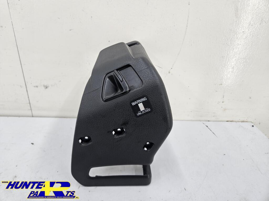 Achterbank ontgrendeling L Volvo V70/XC70 ('00-'08) 39857744, Auto-onderdelen, Interieur en Bekleding, Gebruikt, Ophalen of Verzenden