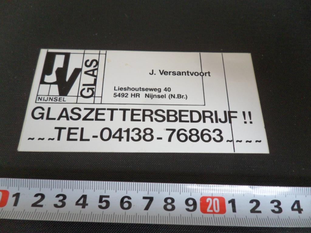 sticker Nijnsel ( N.Br.) J. Versantvoort Glaszettersbedrijf, Ophalen, Zo goed als nieuw