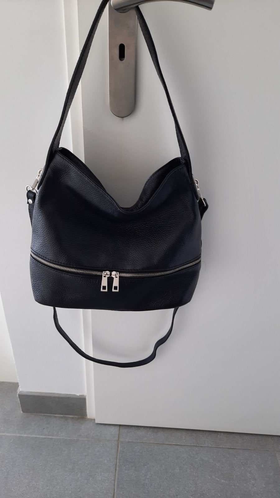 Italiaanse Leren Schouder-/Crossbodytas Zwart, Sieraden, Tassen en Uiterlijk, Ophalen of Verzenden, Zo goed als nieuw, Zwart, Schoudertasje