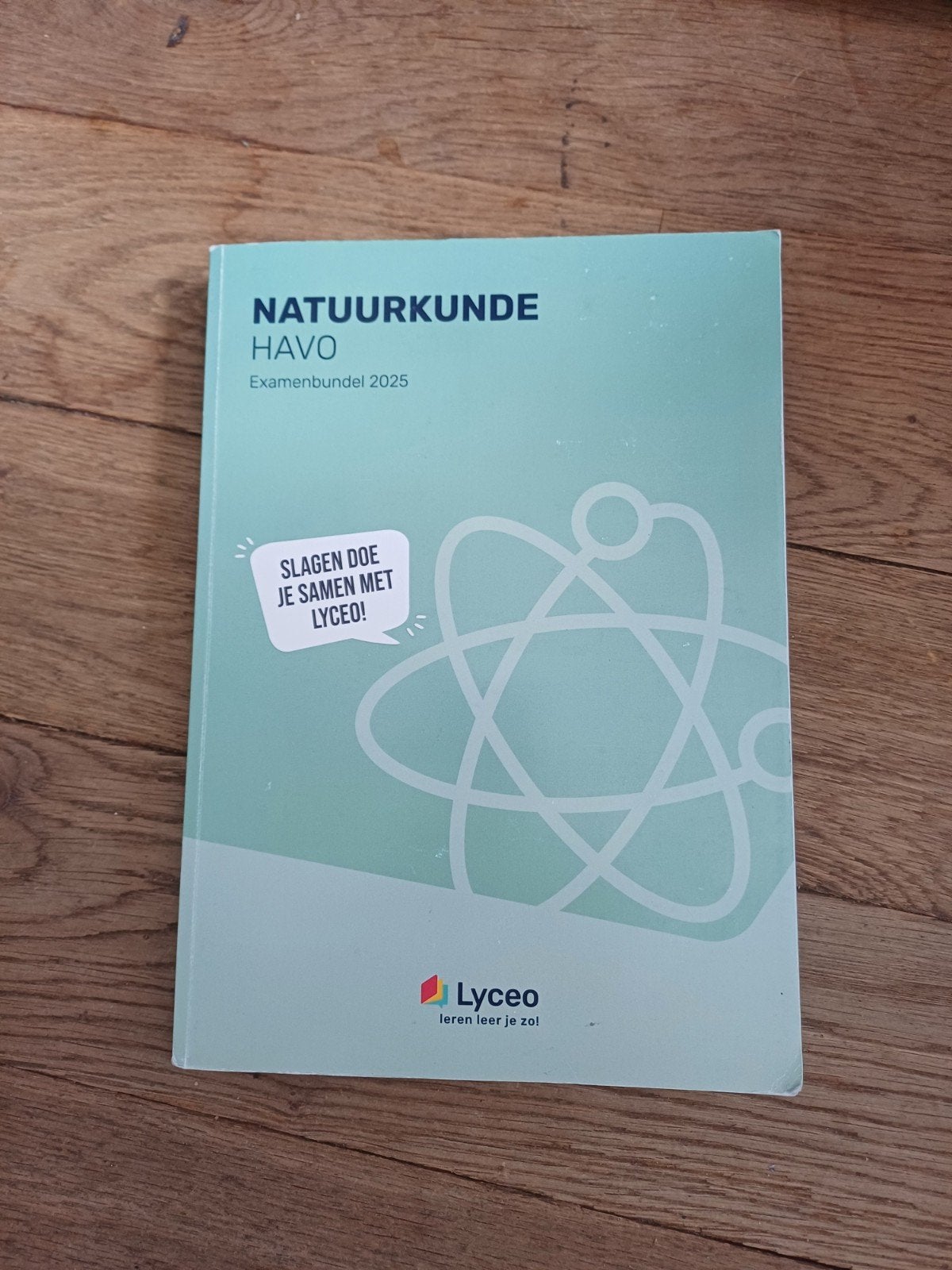 Examenbundel Natuurkunde HAVO 2025 - Lyceo, Boeken, Ophalen of Verzenden, Zo goed als nieuw, Overige niveaus, Lyceo