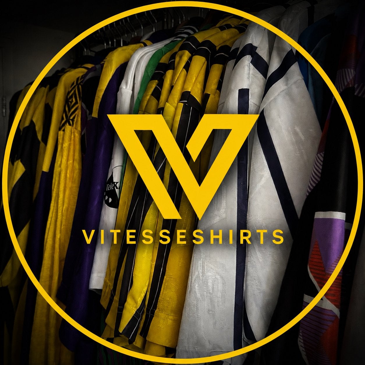 VITESSE SHIRTS GEZOCHT, Ophalen, Zo goed als nieuw, Vitesse, Shirt