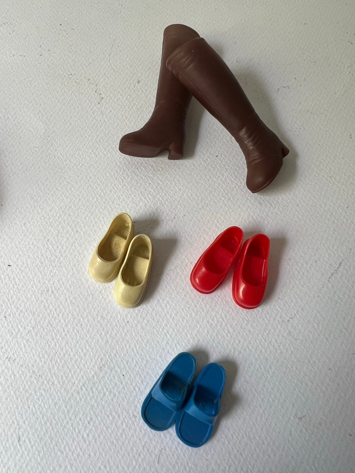 Sindy schoentjes/laarsjes jaren '60-'80 lot, Ophalen, Gebruikt, Accessoires